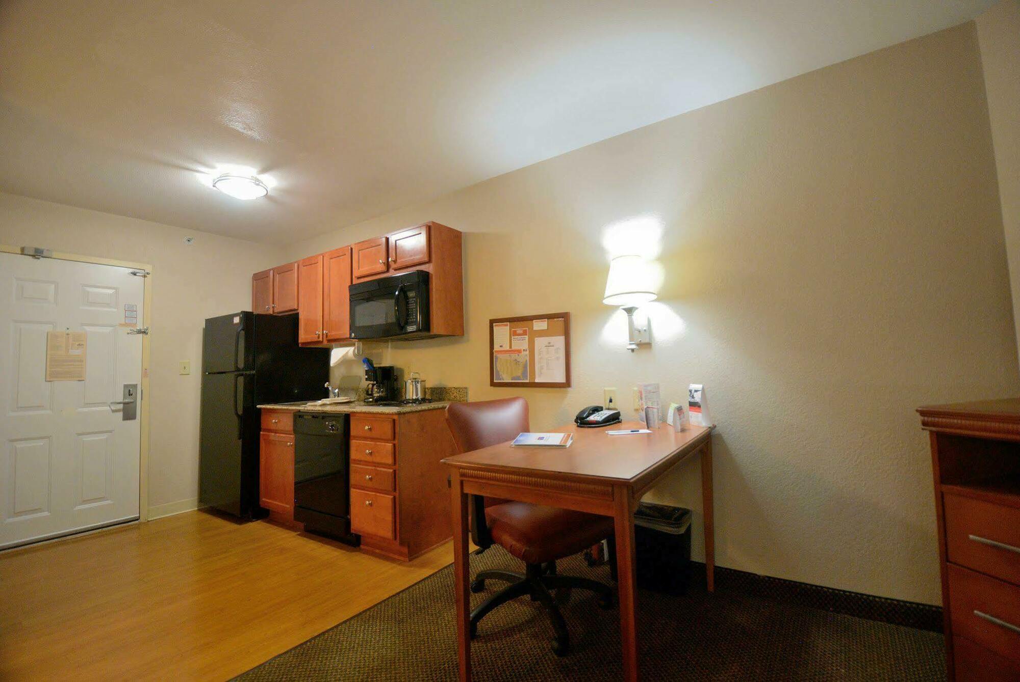 Candlewood By Ihg